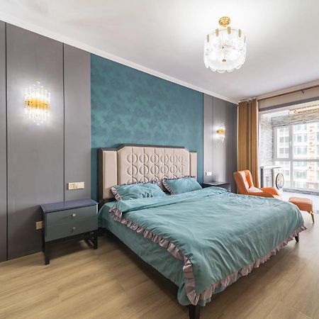 Cloud & Sea Boutique Apartment Rizhao Bagian luar foto